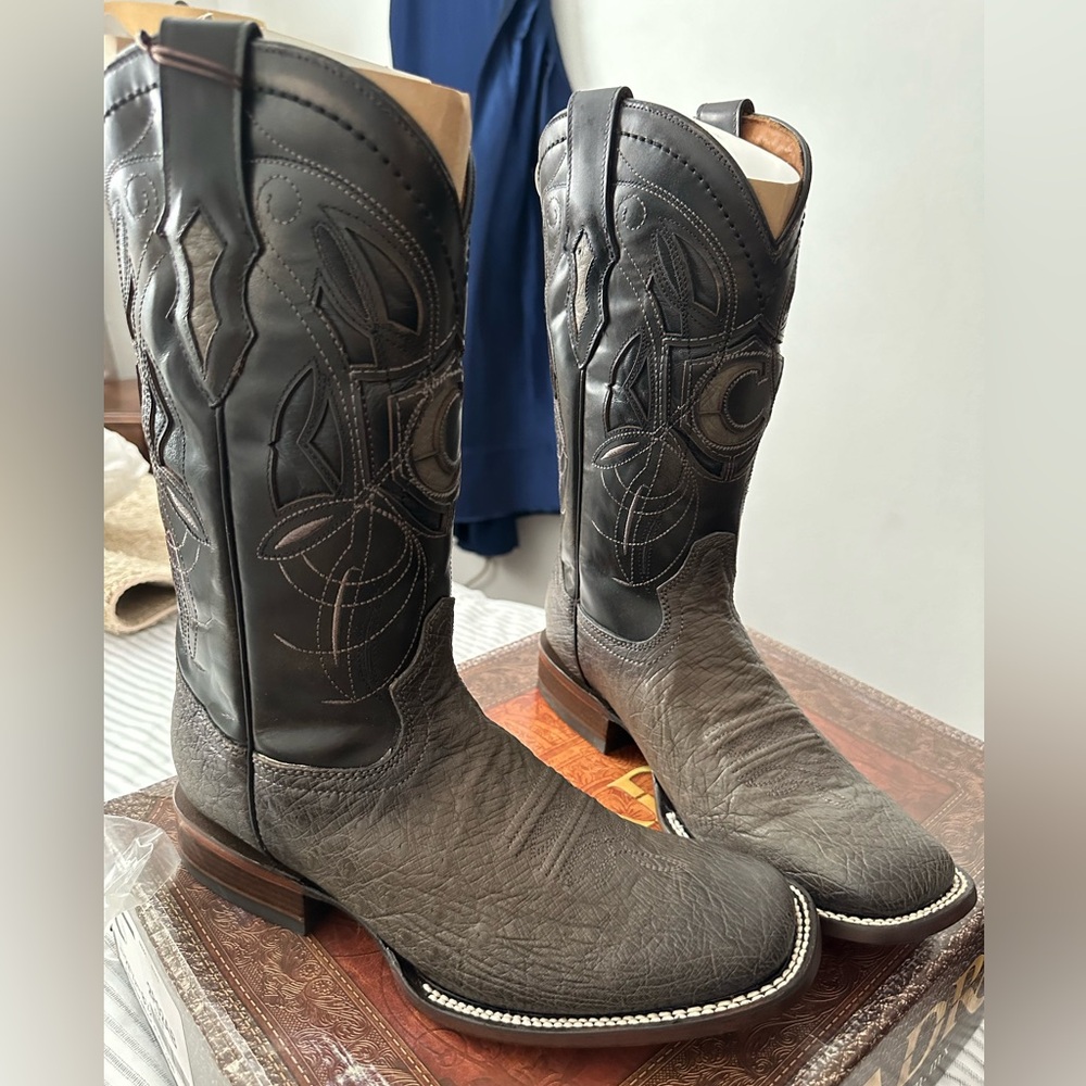 BRAND NEW CUADRA BOOTS OSTRICH BELLY
